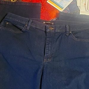 Lee Jeans women's 18 P